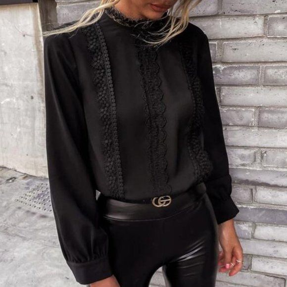 Lace Keyhole Back Blouse black - Picture 5 of 8